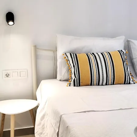 White Corfu Town * Corfu (city)